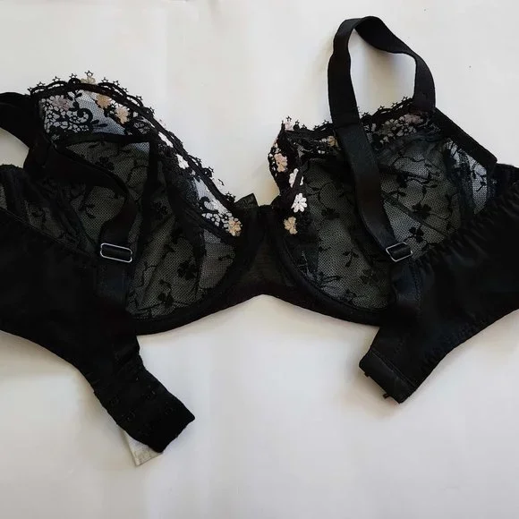Vintage Lizbony Embroidered Lace Bra
